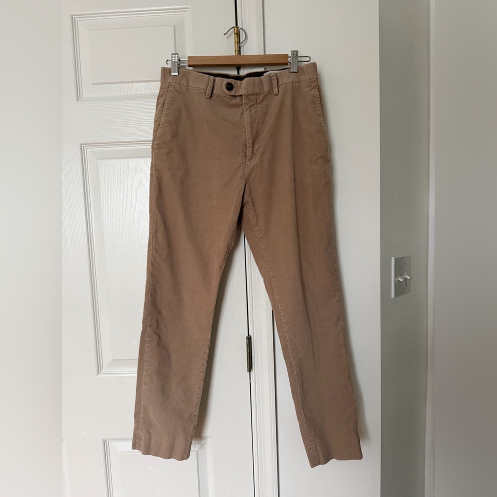 Banana Republic Men’s Lightweight Corduroy Pants Light Beige Size 31S 31 Short